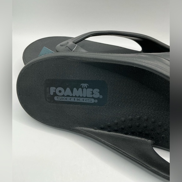 ♣️ NWT♣️Skechers Womens Bay Breeze Foamies Sandals - Picture 9 of 11
